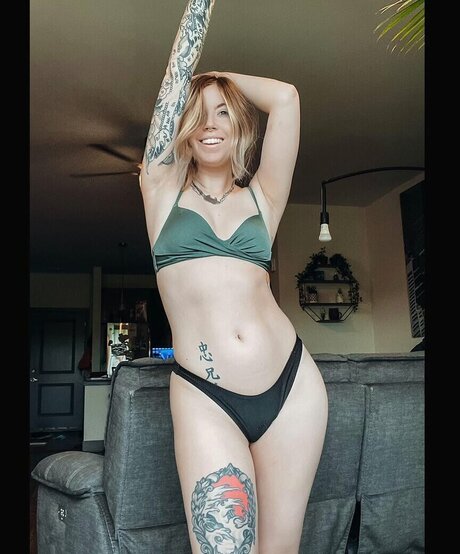 pretty ebony onlyfans free naked picture