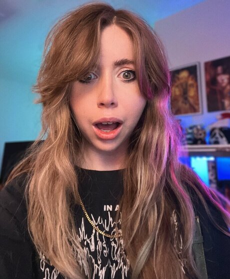 Nyybeats art model pic