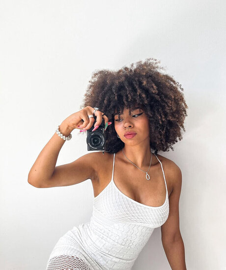 Shania Kraemer nudes star image