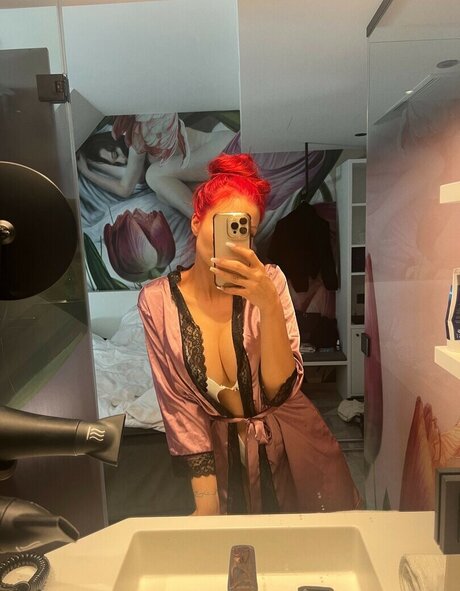 Cati Kiss star high quality pics