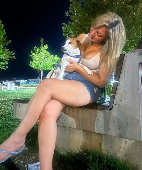 Fidan Atalay exclusive model image