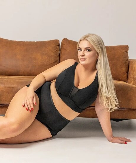 busty onlyfans free sex photos