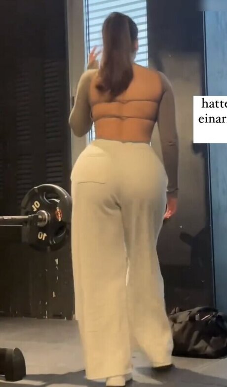 Lya Aylin star high quality photo