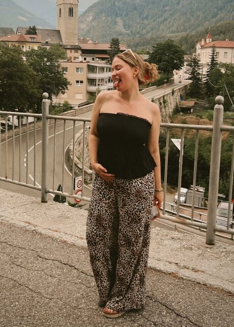 beautiful russian onlyfans sexy nudes photos