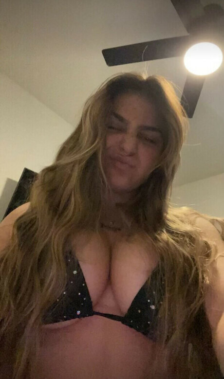 italian milf onlyfans sexy nudes images