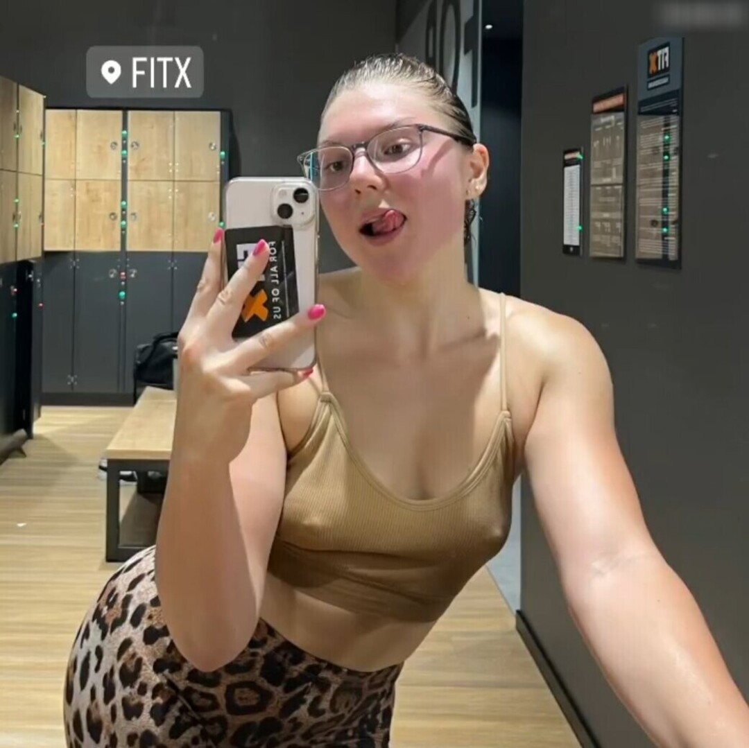 Anne St tzner profile image