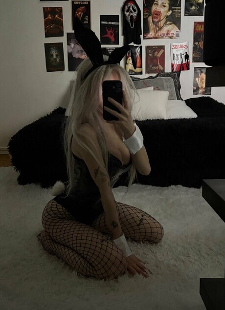 farryndoll model beautiful image