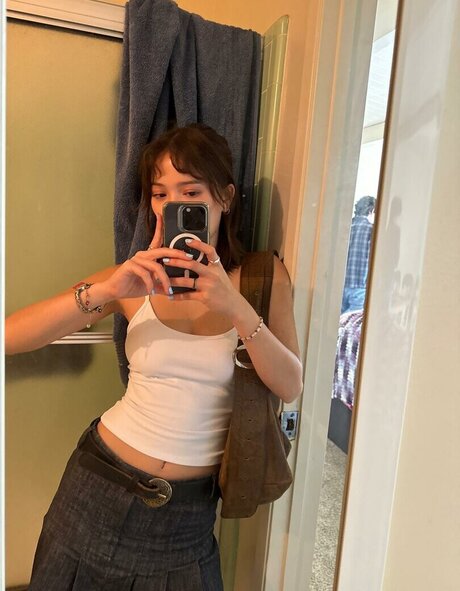 Kennedie Nguyen star nudes pic