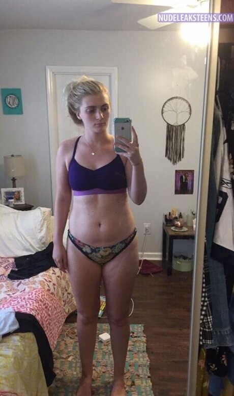 Christie Ludwig model best pic