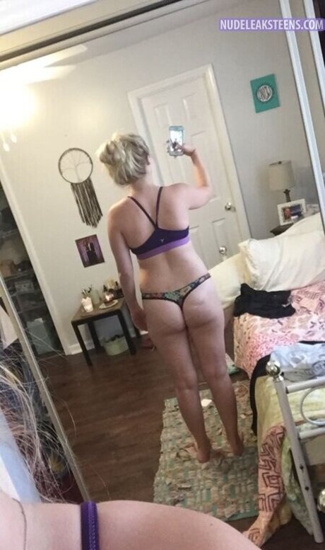 Christie Ludwig star top photo