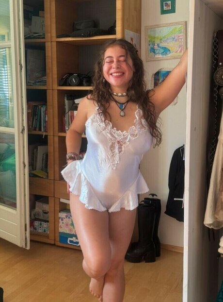 dripping pussy onlyfans exclusive pic