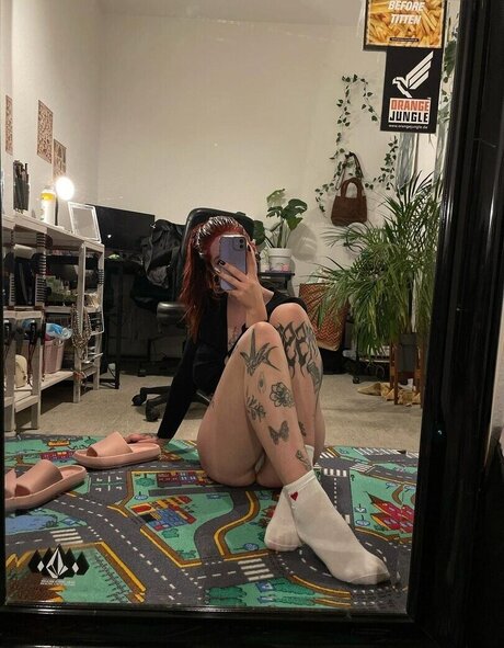 black hair milf onlyfans sexy nude galleries