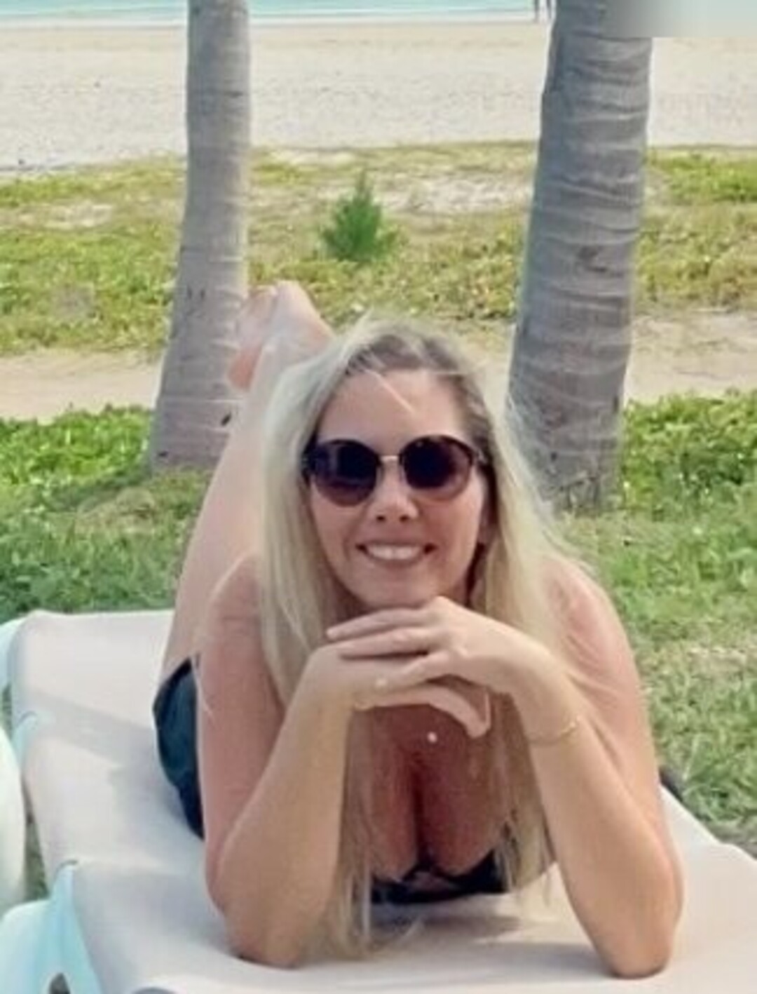 huge anal dildo onlyfans hot gallery