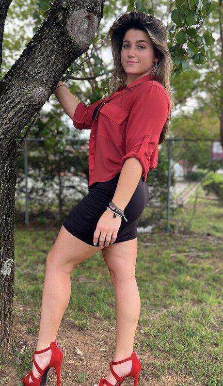 Short Mcnugget erotic star img