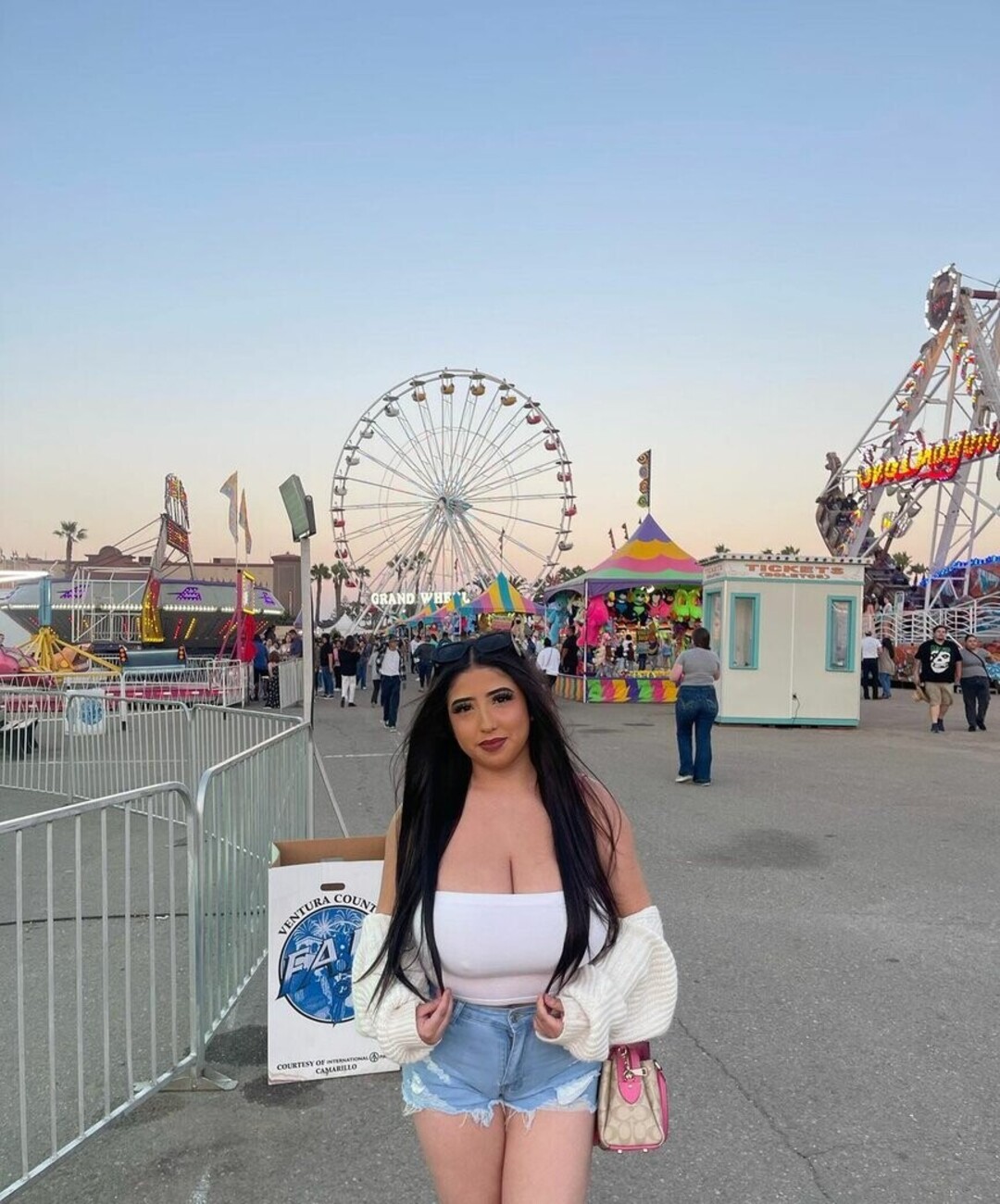 ashleyarambulaa art pornstar picture