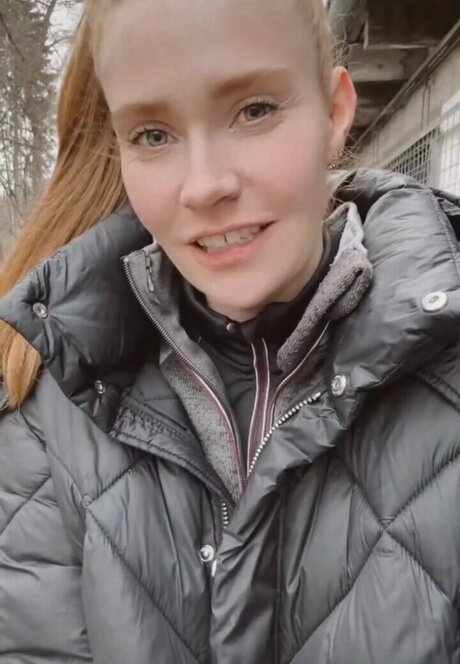 Sandra Hunke star free galleries