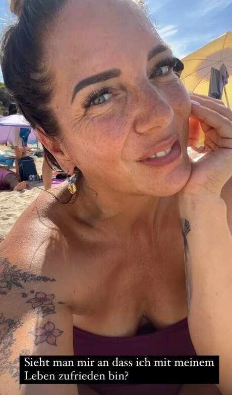 Daniela B chner hot actress gallery