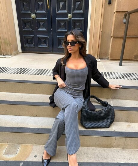 Ashleigh Menin hot model img