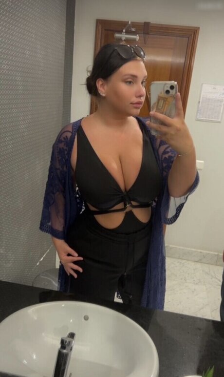 asian onlyfans hot porn image