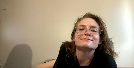 Lenity Life exclusive model images