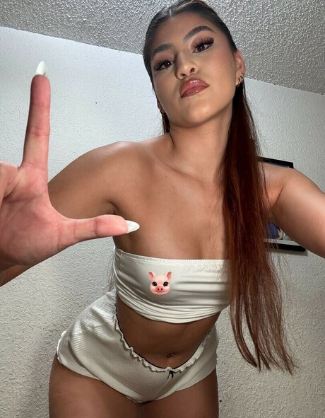 God Sab pornstar perfect images