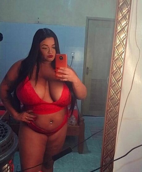 Blenda De Jesus model naked photo