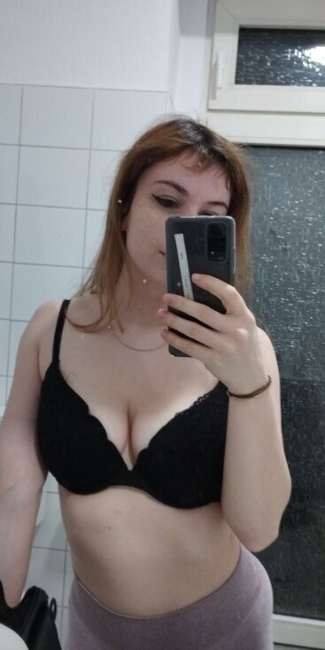 eAngi02 sex model galleries