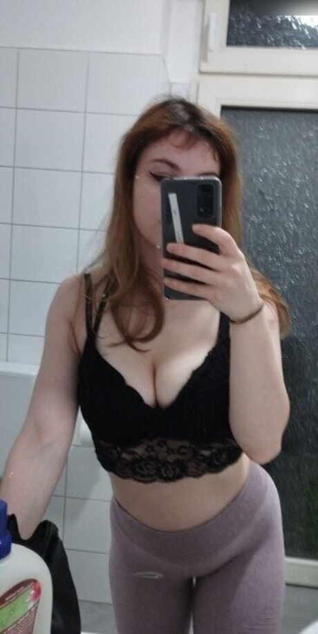 eAngi02 model hd archive