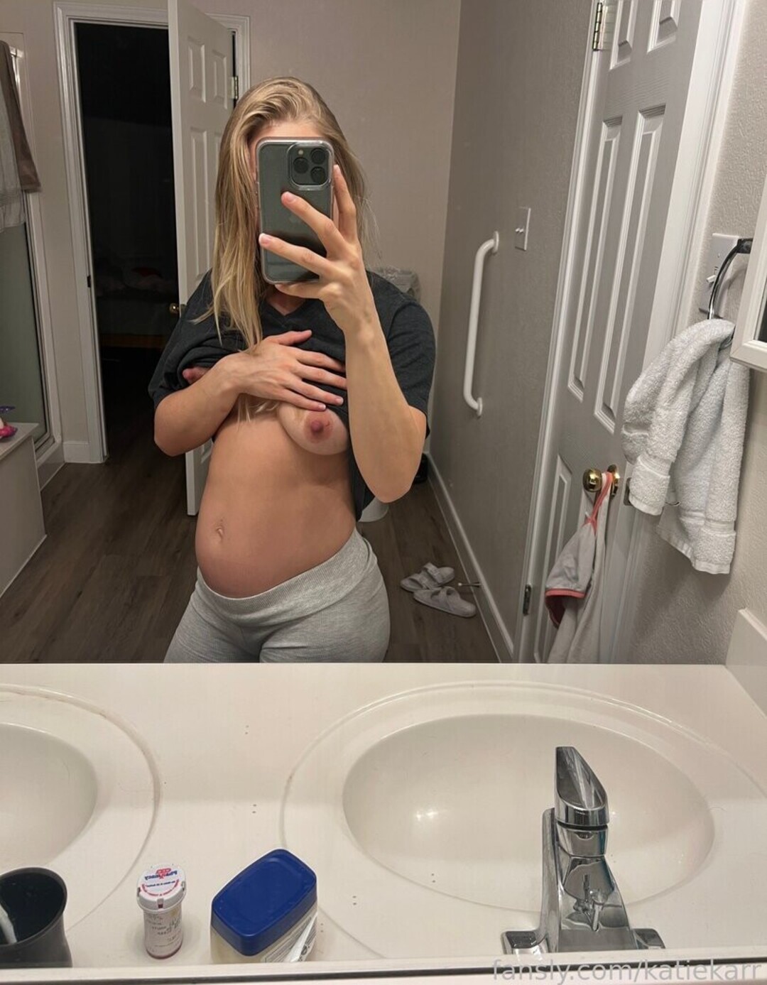 amateur lesbian onlyfans art porn pictures