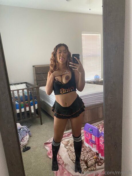 big tits skinny onlyfans adult images