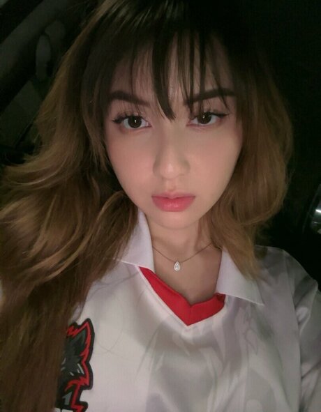 Swansage actress photo