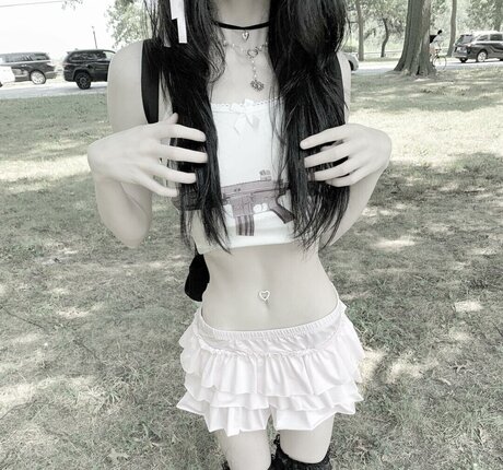 Sashad0ll exclusive model picture