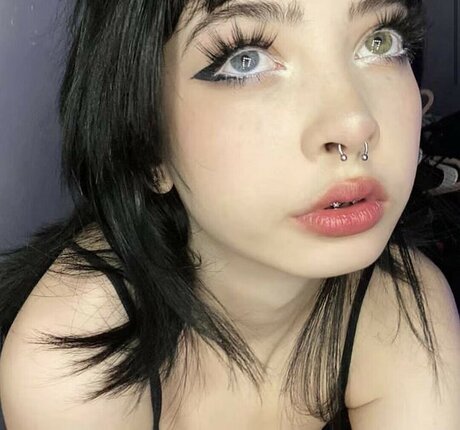 Sashad0ll star hot img