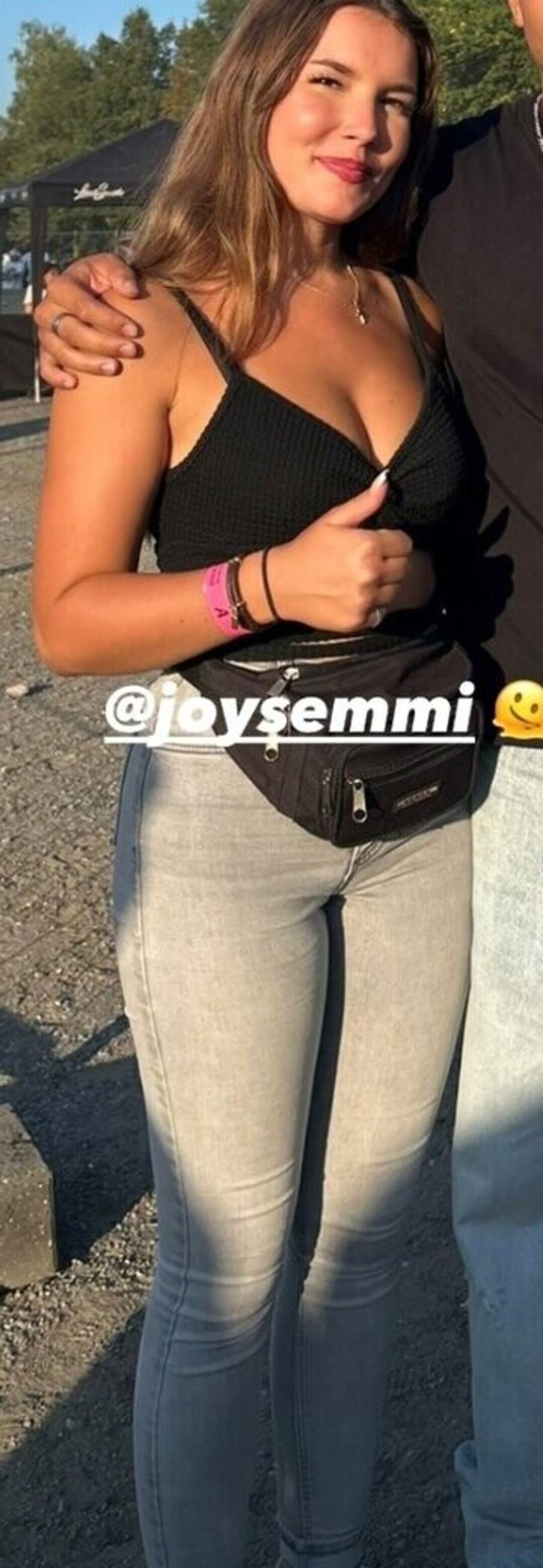 joysemmi pornographic model pic