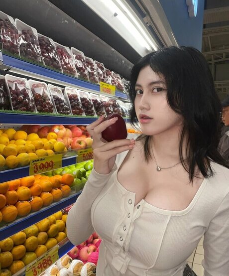 ejahazel perfect actress gallery