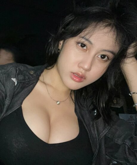 ejahazel pornstar nude pics