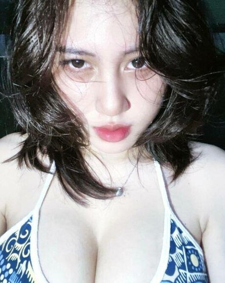 ejahazel sex model images