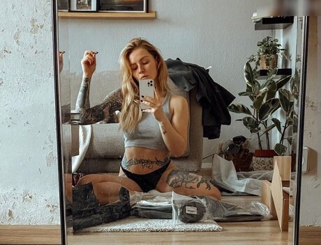 beautiful russian onlyfans pornographic pictures