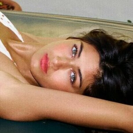 Meeya Dugied adult actress galleries