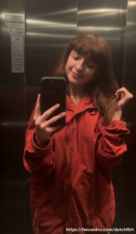 Dutchflirt pornstar art gallery