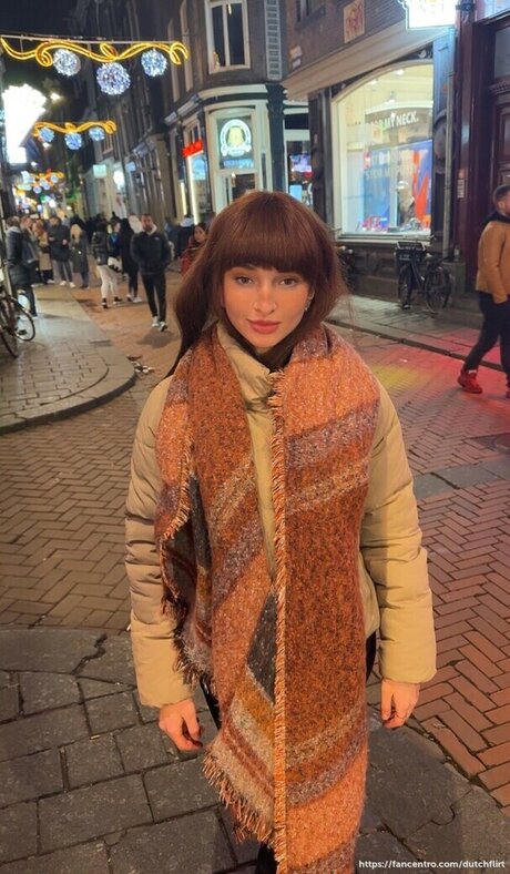 Dutchflirt high quality pornstar photos