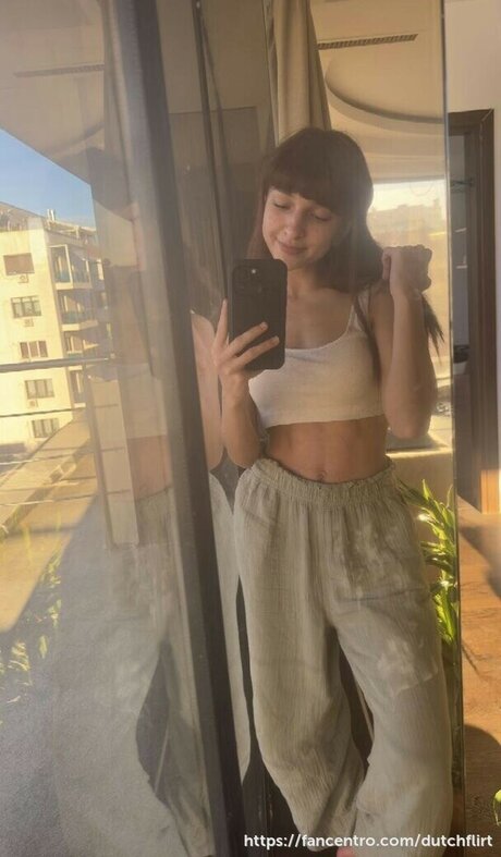 Dutchflirt pornstar free image