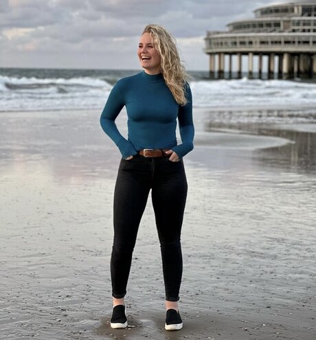 Roosjexb exclusive model pics