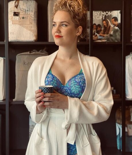 Roosjexb erotic star img