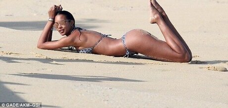 ladyboy xxx onlyfans sex image