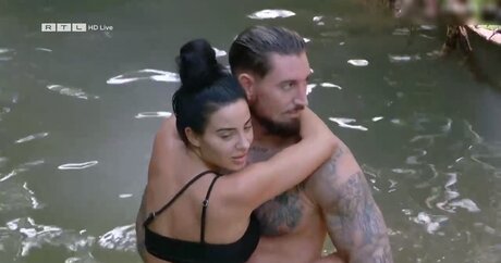 teen shemale onlyfans porn archive