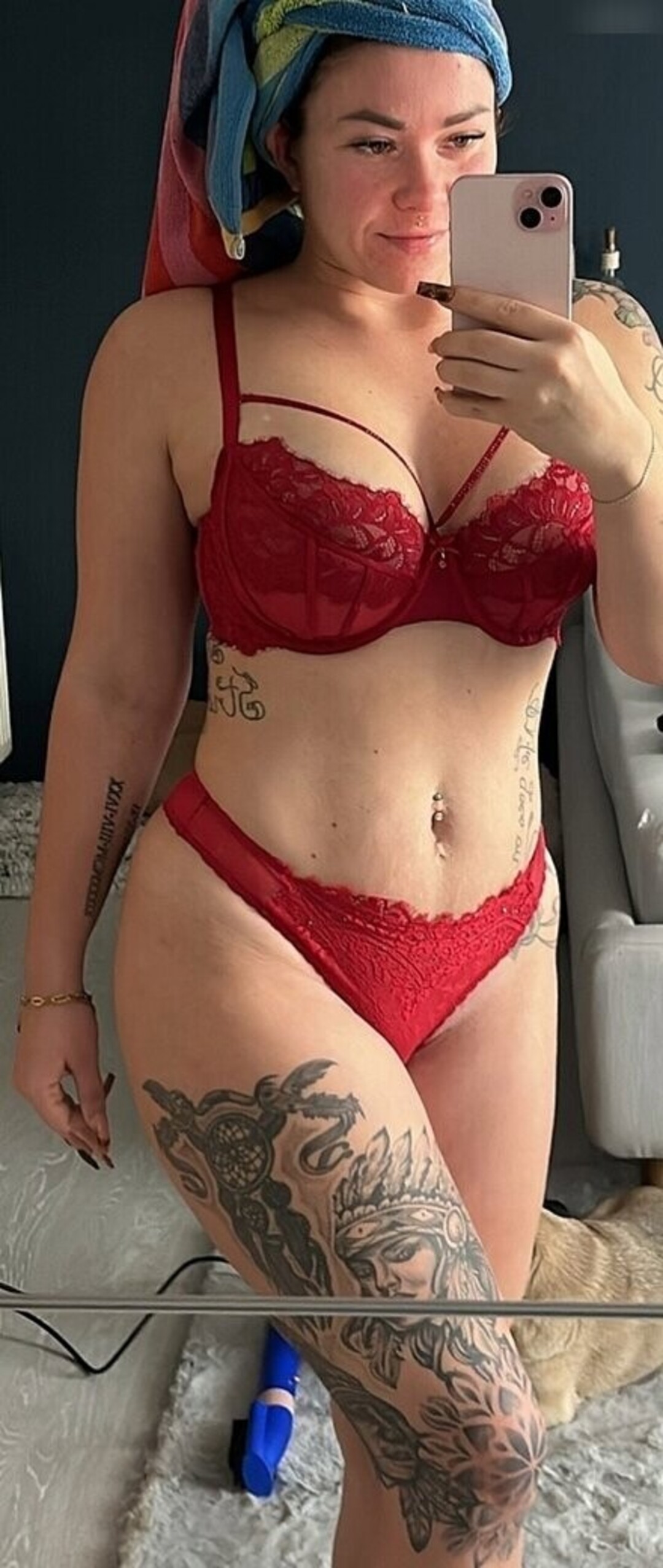 Die Meedtis art pornstar galleries