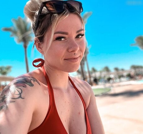 Die Meedtis adult actress pics