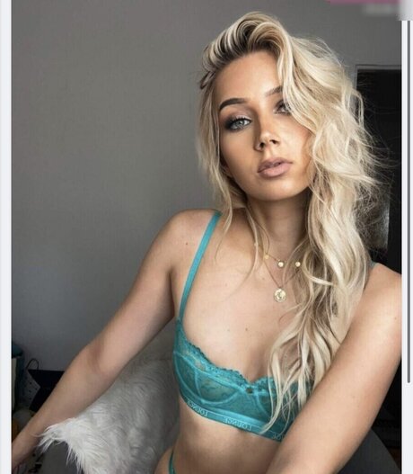 Josily sex actress images