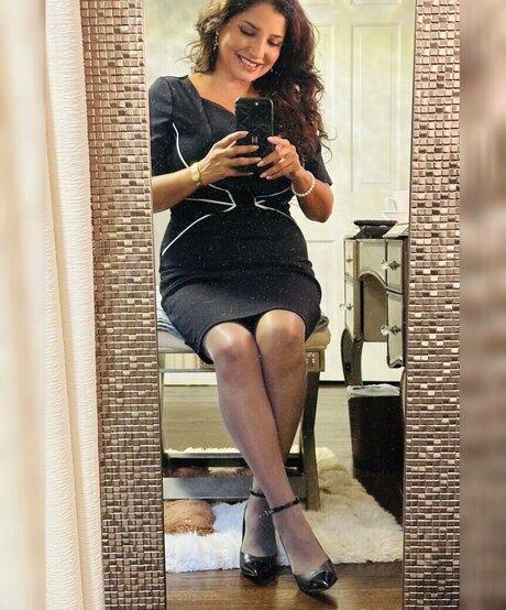 curvy nude onlyfans hd gallery